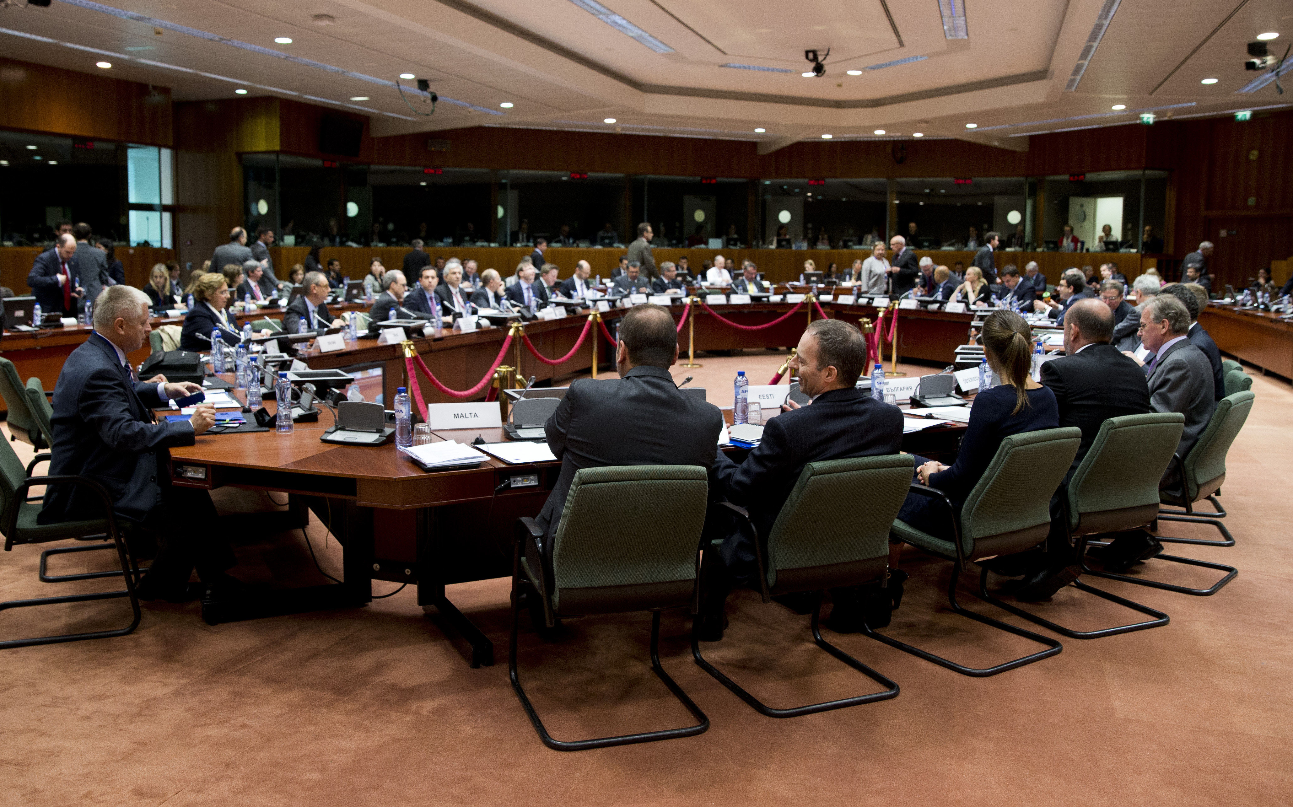EU Foreign Affairs Council meets to discuss security