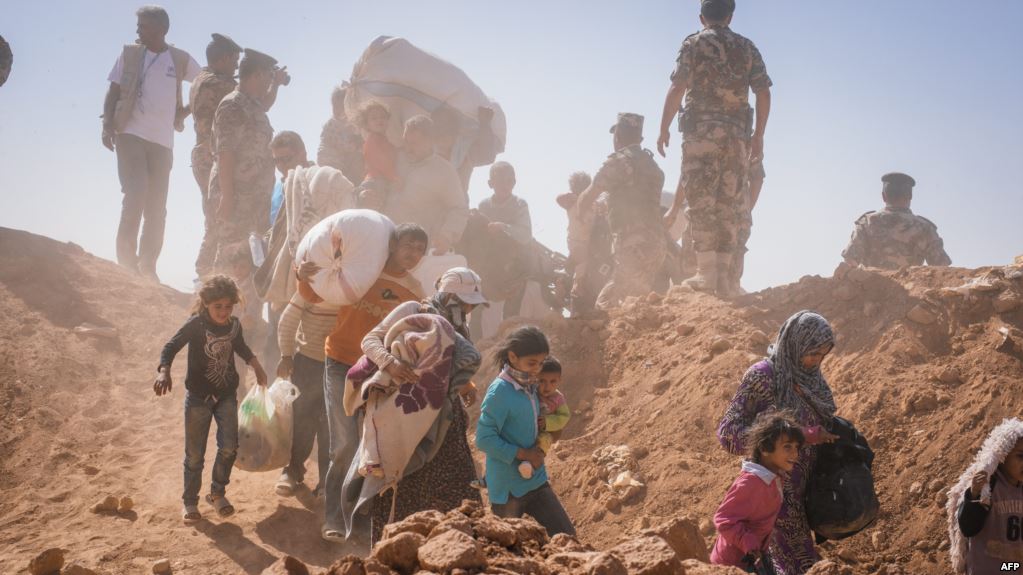 Syrian refugees along the border with Jordan