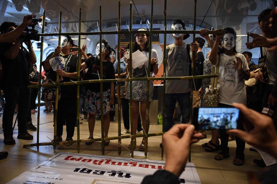 thai-democracy-activists