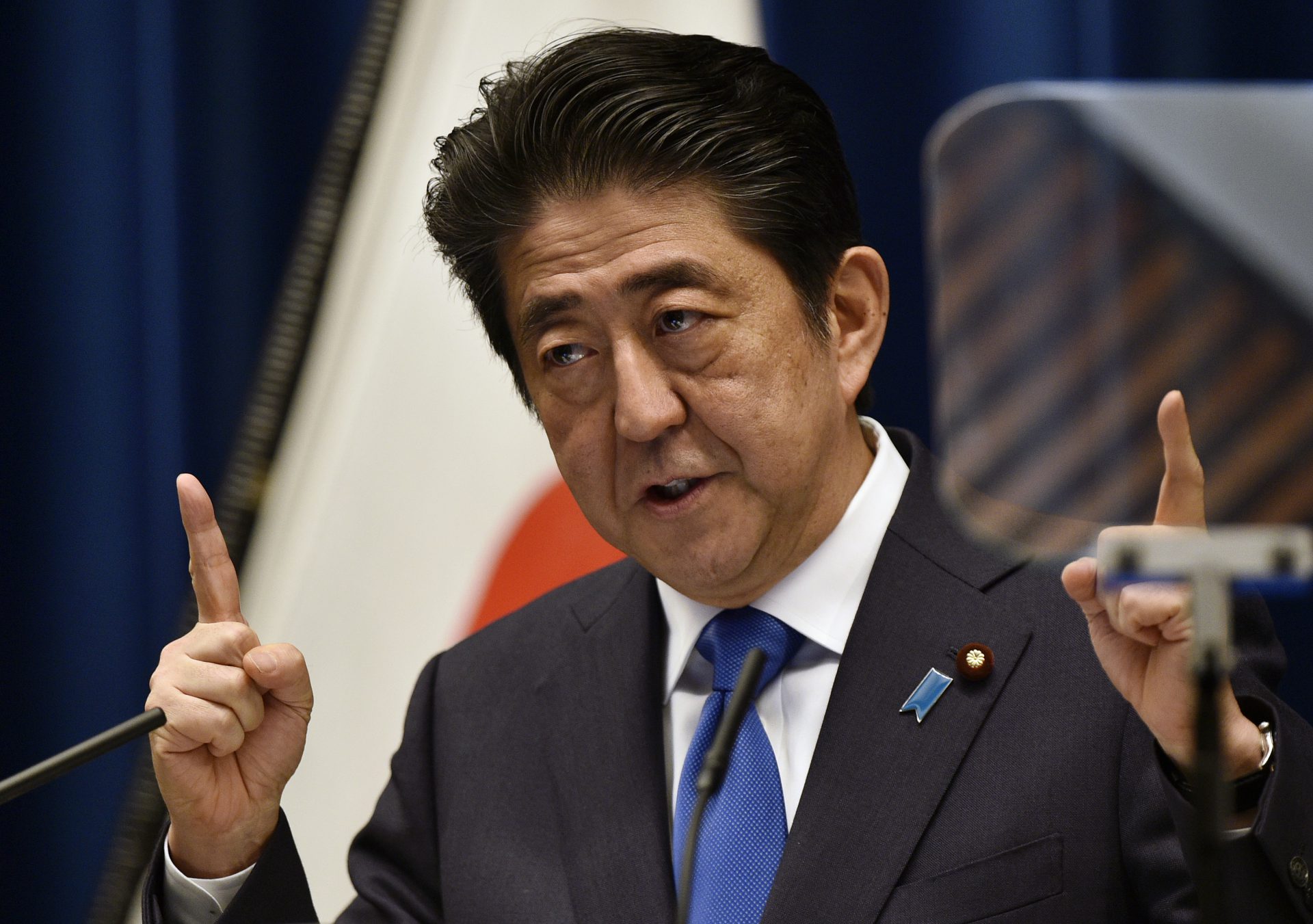 Премьер-министр Японии пообещал поставить точку в вопросе южных Курильских островов