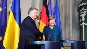 Ukraine’s Poroshenko arrives in Germany for renewed effort to revive peace plan