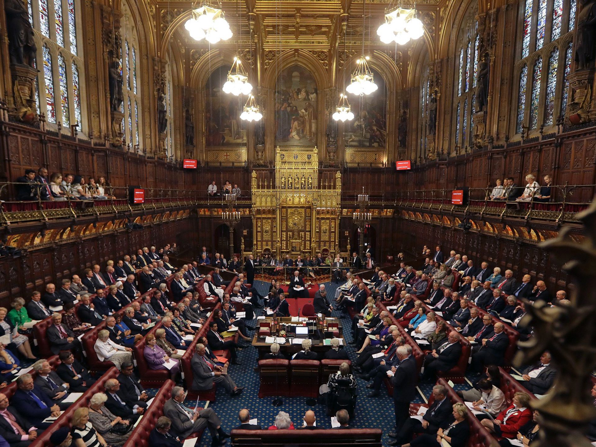 UK govt defeated by Lords over plans for fixed Brexit date