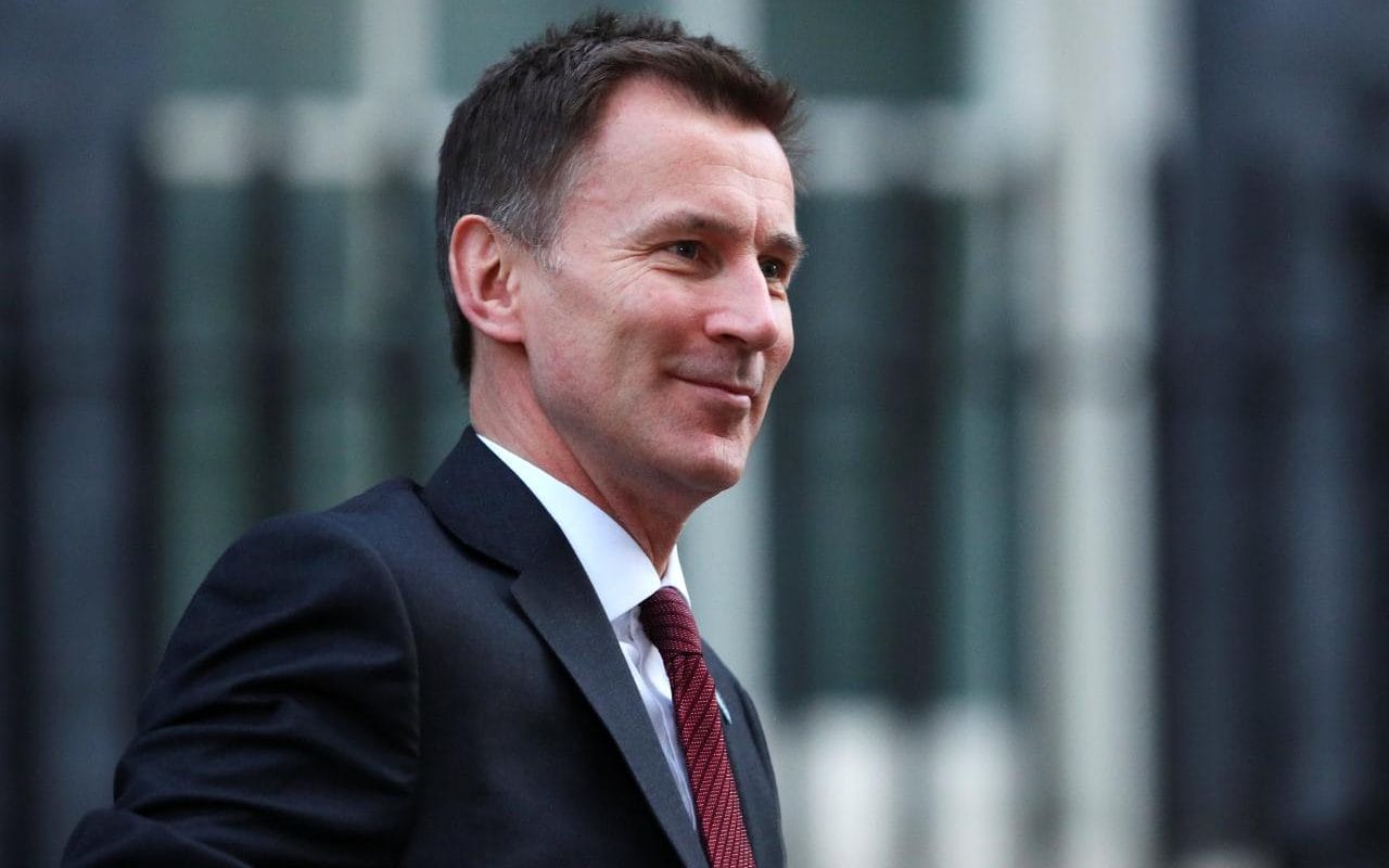 151428130_REUTERS_Britain27s-Secretary-of-State-for-Health-and-Social-Care-Jeremy-Hunt-arrives-in-Dow-xlarge_trans_NvBQzQNjv4Bqet-PKo6Xs3nJXCISjbcJgrsMFCNjY8M55ODZdXoCChc