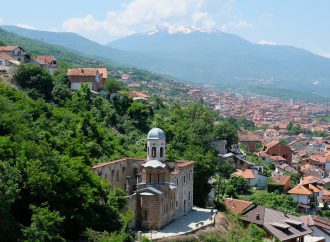 Kosovo and Serbia struggle to advance land swap