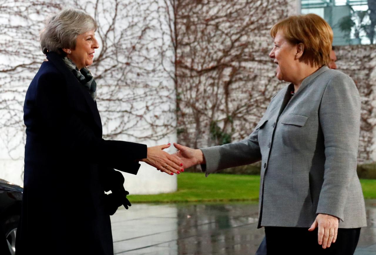 Merkel and May discuss Brexit in Berlin