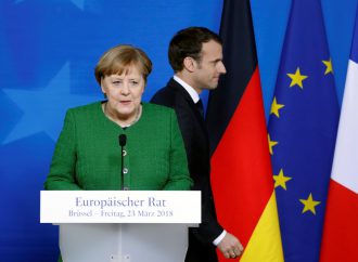Eurozone finance ministers meet to agree final proposals for single currency reform
